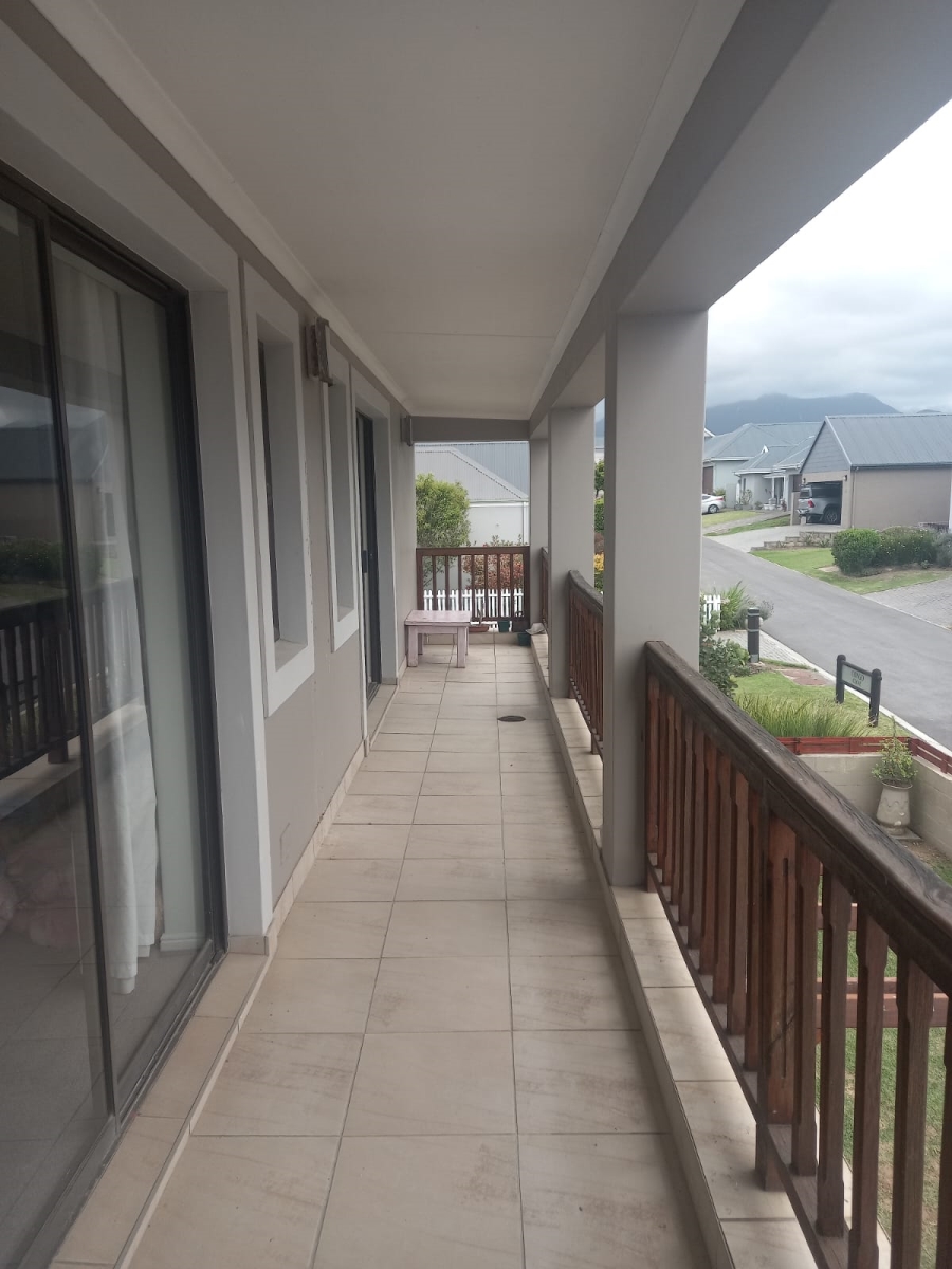 3 Bedroom Property for Sale in Kraaibosch Western Cape
